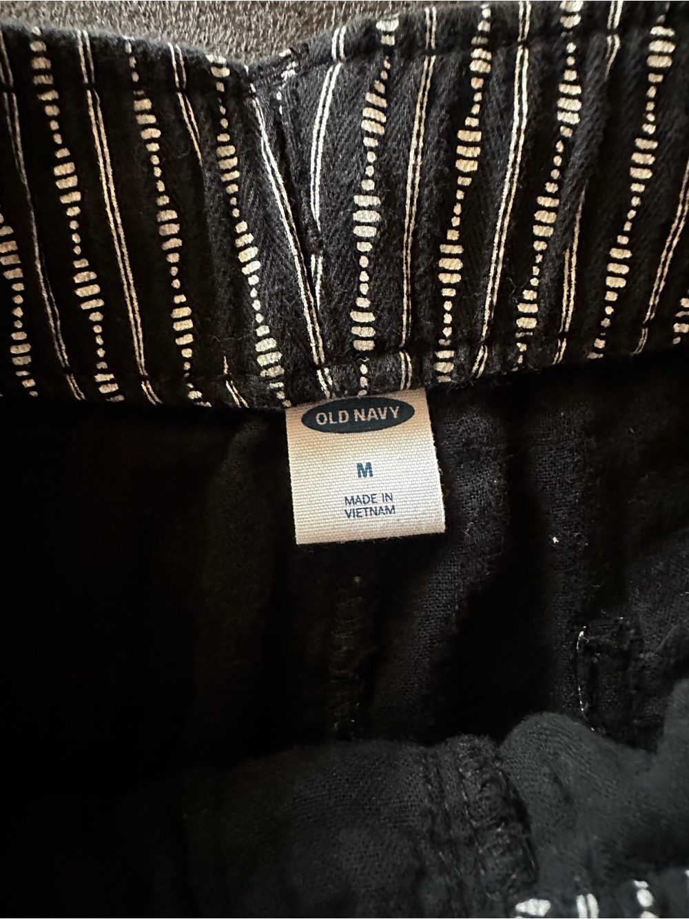 Old Navy Straight Leg Pants - Picture 5 of 7